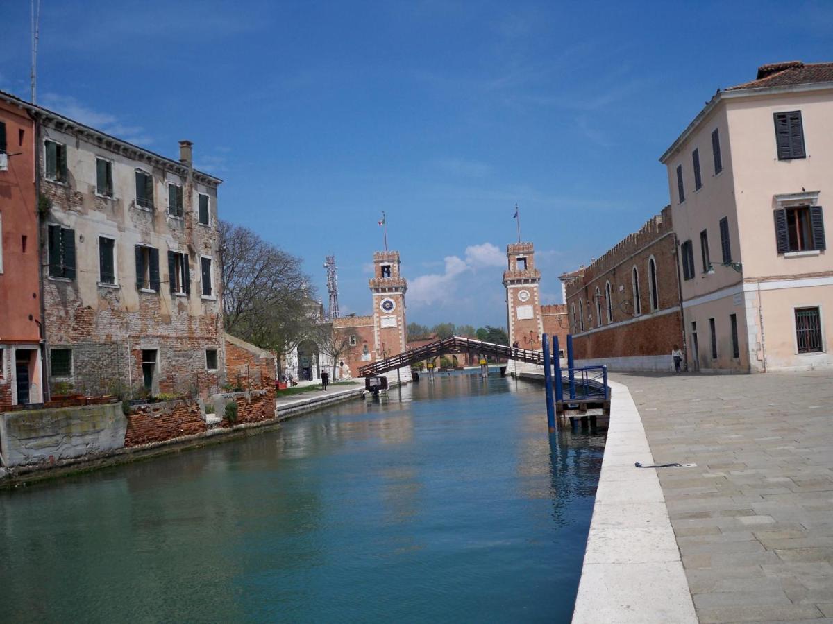 Locazione Mery Venice Luaran gambar