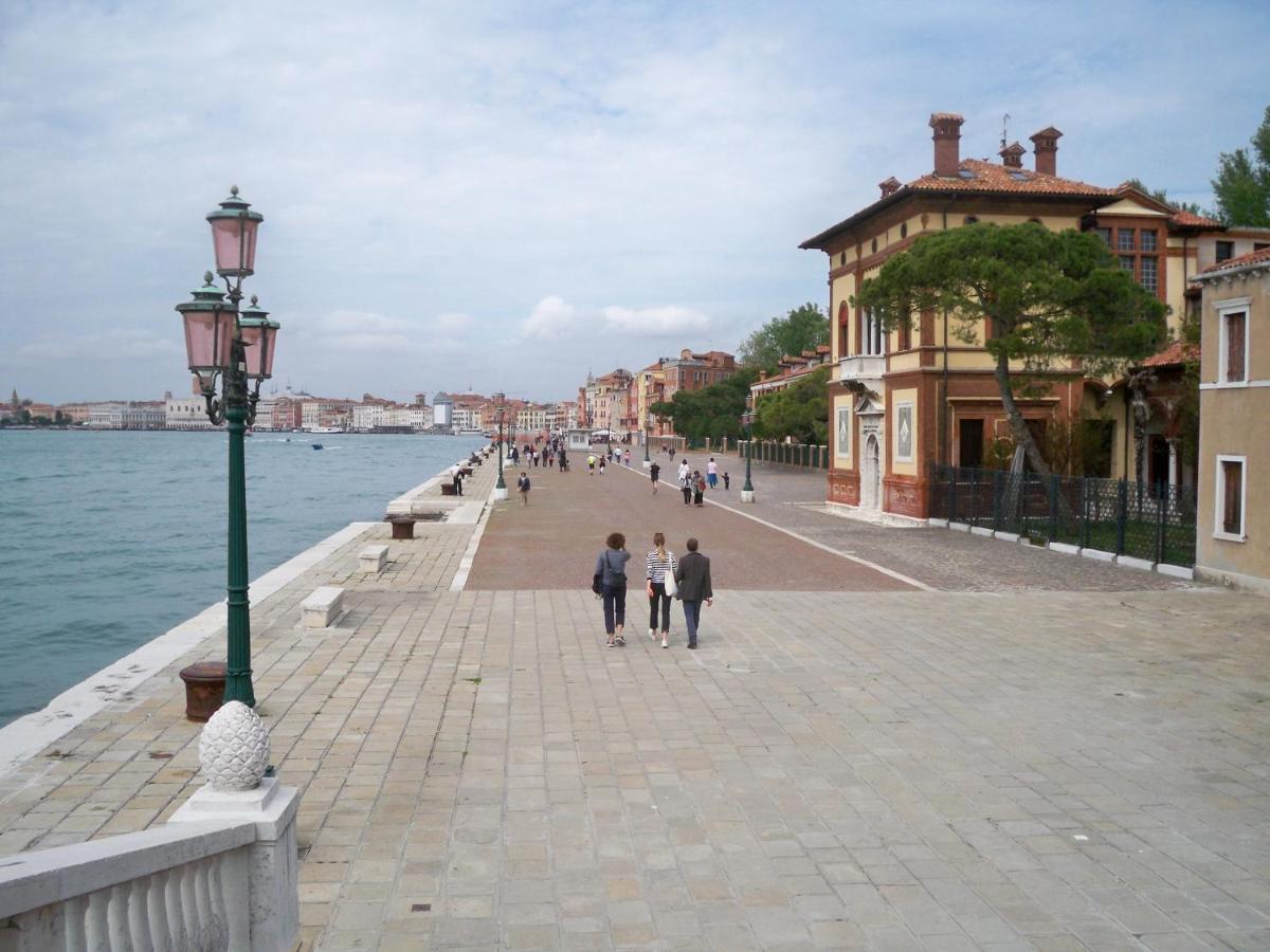 Locazione Mery Venice Luaran gambar